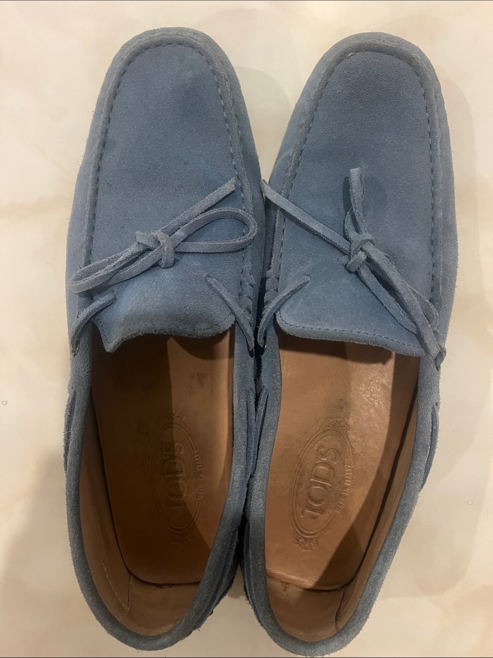 Tod's Light Blue Suede Bow-Front Driving Loafers
